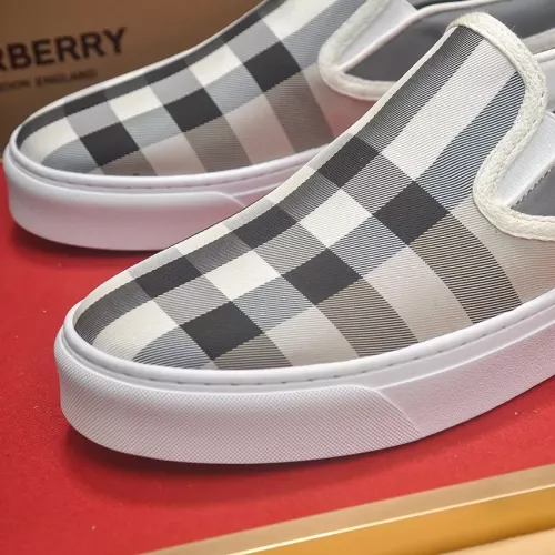 Replica Burberry Casual Shoes For Men #1274522 $76.00 USD for Wholesale