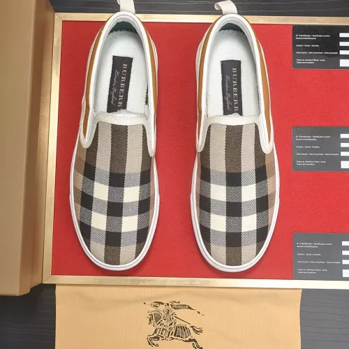 Replica Burberry Casual Shoes For Men #1274523 $76.00 USD for Wholesale