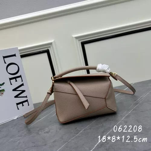 LOEWE AAA Quality Messenger Bags For Women #1276256 $122.00 USD, Wholesale Replica LOEWE AAA Messenger Bags