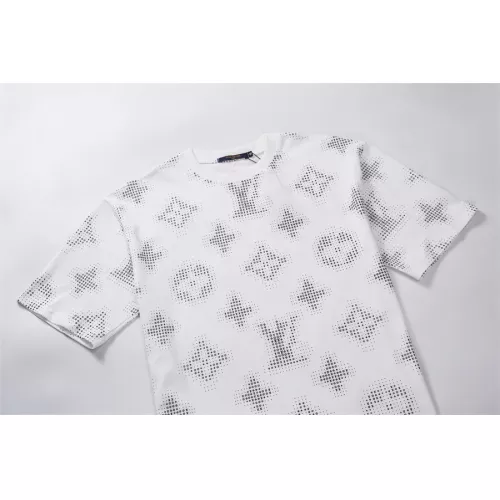 Replica Louis Vuitton LV T-Shirts Short Sleeved For Unisex #1277156 $29.00 USD for Wholesale