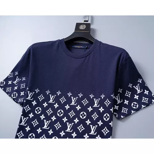 Replica Louis Vuitton LV T-Shirts Short Sleeved For Men #1277690 $25.00 USD for Wholesale