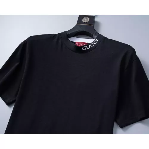 Replica Gucci T-Shirts Short Sleeved For Men #1277704 $25.00 USD for Wholesale