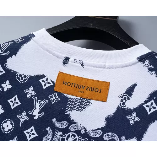 Replica Louis Vuitton LV T-Shirts Short Sleeved For Men #1277744 $25.00 USD for Wholesale