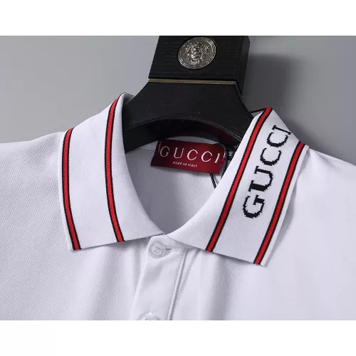 Replica Gucci T-Shirts Short Sleeved For Men #1277757 $27.00 USD for Wholesale