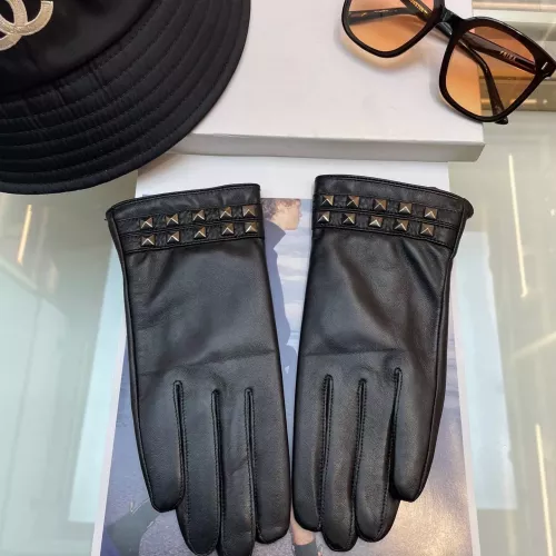 Valentino Gloves For Women #1279286 $45.00 USD, Wholesale Replica Valentino Gloves