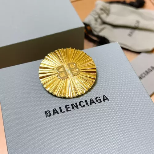 Balenciaga Brooches For Women #1280372 $39.00 USD, Wholesale Replica Balenciaga Brooches