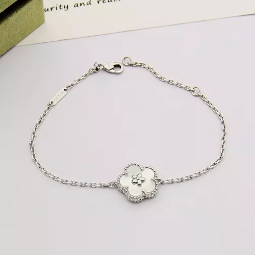 Van Cleef &amp; Arpels Bracelets For Women #1280731 $25.00 USD, Wholesale Replica Van Cleef &amp; Arpels Bracelets