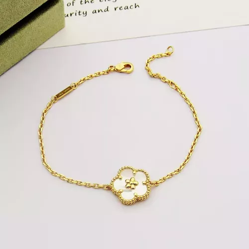 Van Cleef &amp; Arpels Bracelets For Women #1280733 $25.00 USD, Wholesale Replica Van Cleef &amp; Arpels Bracelets