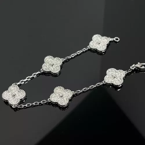 Van Cleef &amp; Arpels Bracelets For Women #1281284 $36.00 USD, Wholesale Replica Van Cleef &amp; Arpels Bracelets