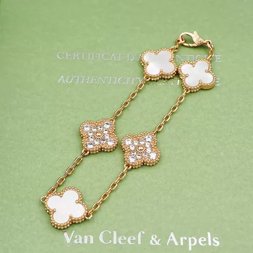 Van Cleef &amp; Arpels Bracelets For Women #1281665 $32.00 USD, Wholesale Replica Van Cleef &amp; Arpels Bracelets