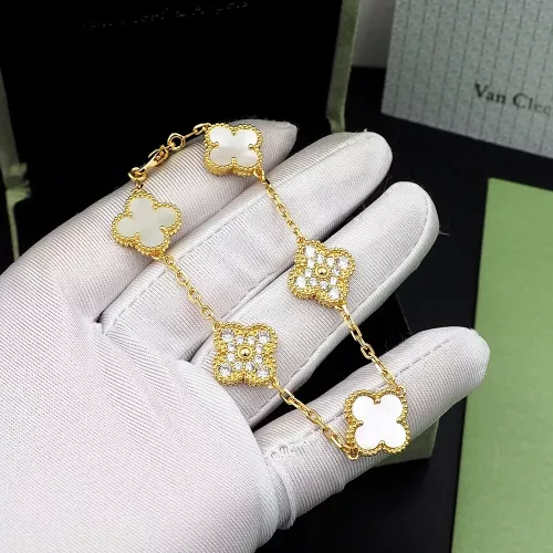 Replica Van Cleef & Arpels Bracelets For Women #1281666 $32.00 USD for Wholesale