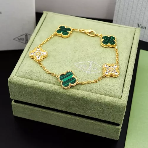 Van Cleef &amp; Arpels Bracelets For Women #1281676 $32.00 USD, Wholesale Replica Van Cleef &amp; Arpels Bracelets