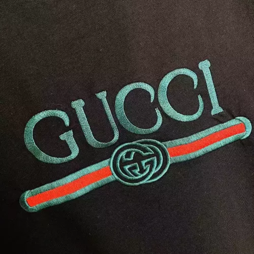 Replica Gucci T-Shirts Short Sleeved For Men #1286656 $32.00 USD for Wholesale