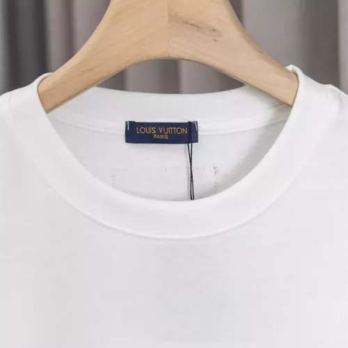 Replica Louis Vuitton LV T-Shirts Short Sleeved For Unisex #1289724 $36.00 USD for Wholesale