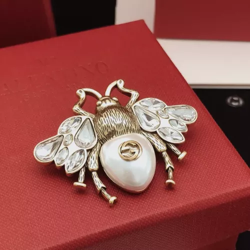 Replica Gucci Brooches For Women #1291106 $32.00 USD for Wholesale