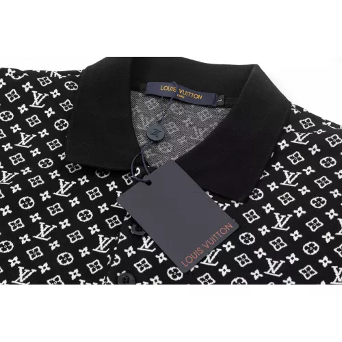 Replica Louis Vuitton LV T-Shirts Short Sleeved For Men #1292344 $45.00 USD for Wholesale