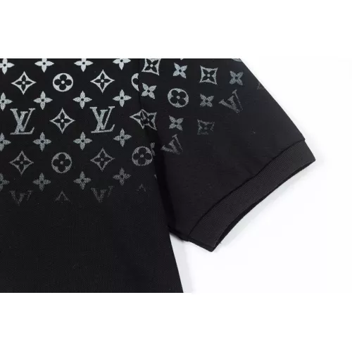 Replica Louis Vuitton LV T-Shirts Short Sleeved For Men #1292347 $45.00 USD for Wholesale