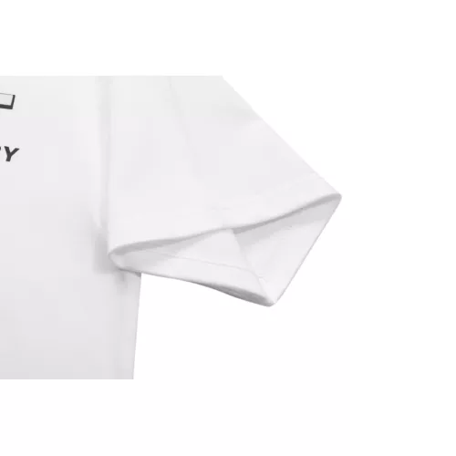 Replica Burberry T-Shirts Short Sleeved For Unisex #1292407 $40.00 USD for Wholesale