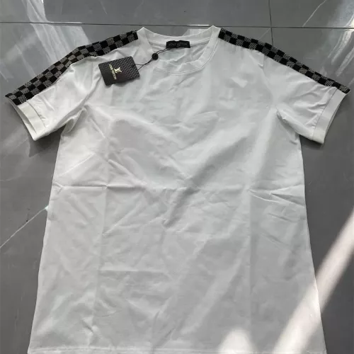 Replica Louis Vuitton LV T-Shirts Short Sleeved For Men #1293870 $25.00 USD for Wholesale