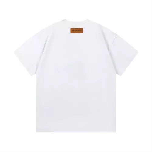 Replica Louis Vuitton LV T-Shirts Short Sleeved For Unisex #1297118 $42.00 USD for Wholesale