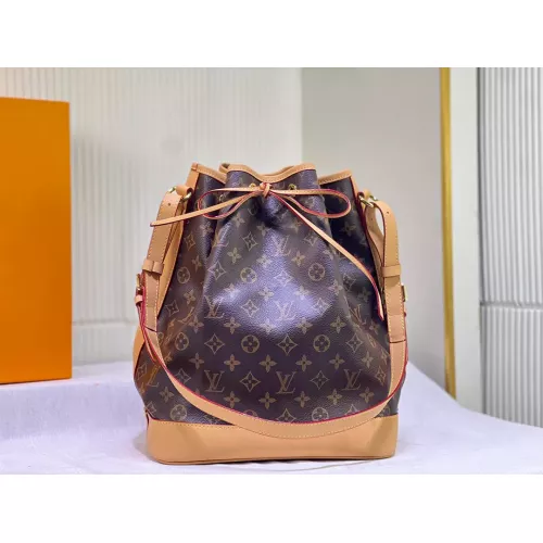 Louis Vuitton AAA Quality Messenger Bags For Women #1298557 $72.00 USD, Wholesale Replica Louis Vuitton AAA Quality Messenger Bags