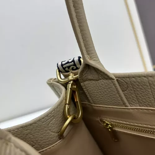 Replica Christian Dior AAA Quality Handbags For Women #1299899 $105.00 USD for Wholesale