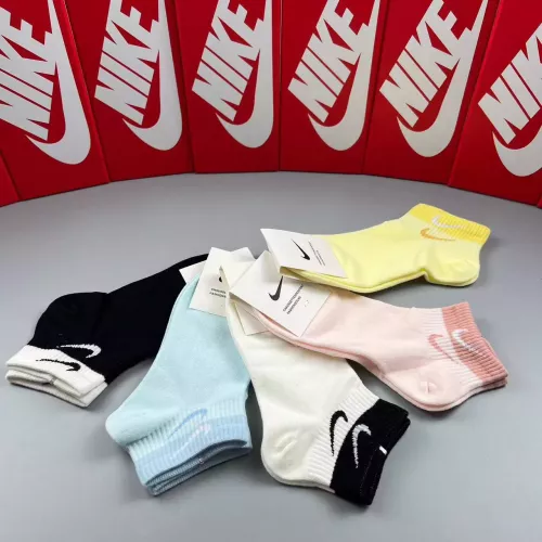 Replica Nike Socks #1300589 $25.00 USD for Wholesale