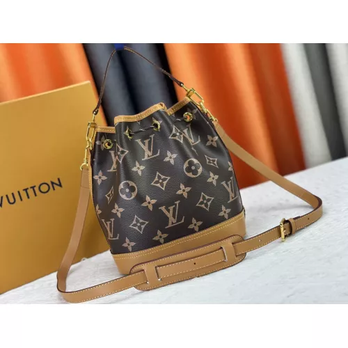 Replica Louis Vuitton AAA Quality Messenger Bags For Women #1300864 $88.00 USD for Wholesale
