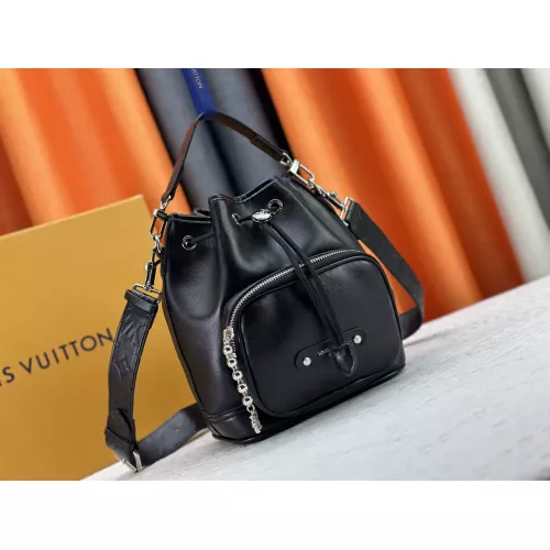 Replica Louis Vuitton AAA Quality Messenger Bags For Women #1300866 $92.00 USD for Wholesale