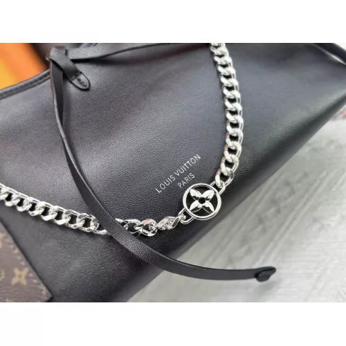 Replica Louis Vuitton AAA Quality Messenger Bags For Women #1300891 $85.00 USD for Wholesale