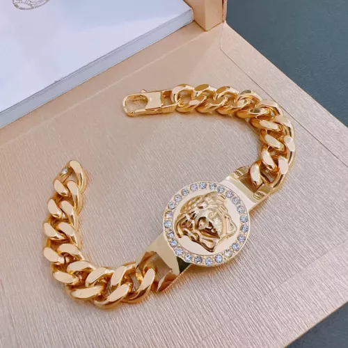 Versace Bracelets #1300961 $52.00 USD, Wholesale Replica Versace Bracelets