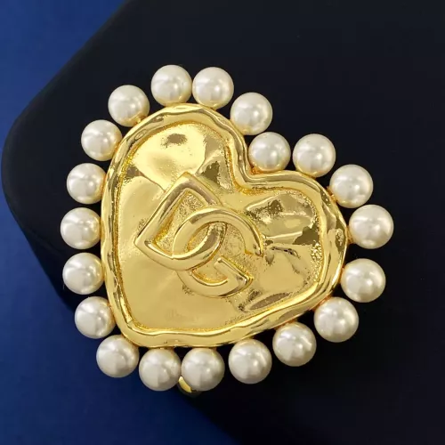 Dolce &amp; Gabbana Brooches For Women #1301453 $29.00 USD, Wholesale Replica Dolce &amp; Gabbana Brooches