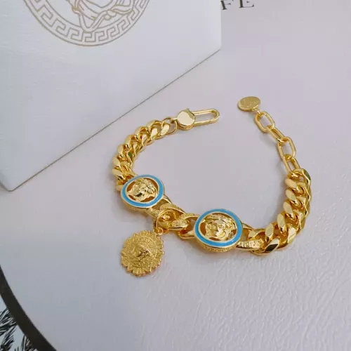 Versace Bracelets #1302161 $60.00 USD, Wholesale Replica Versace Bracelets