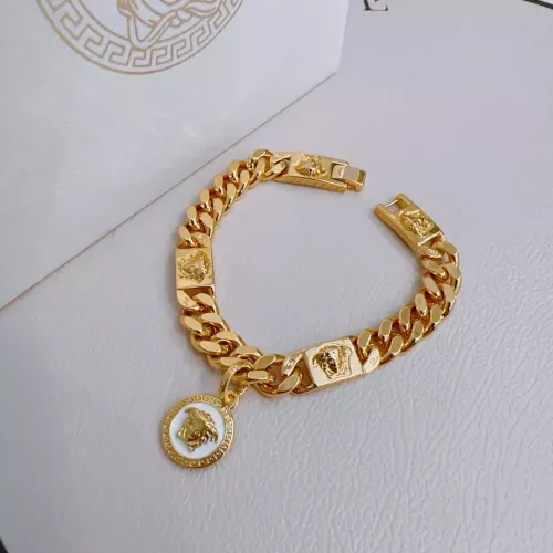 Versace Bracelets #1302167 $68.00 USD, Wholesale Replica Versace Bracelets