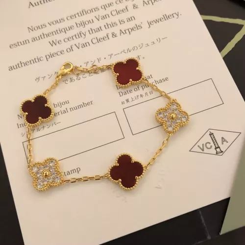 Van Cleef &amp; Arpels Bracelets For Women #1302552 $36.00 USD, Wholesale Replica Van Cleef &amp; Arpels Bracelets