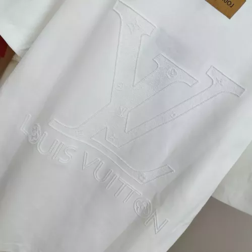 Replica Louis Vuitton LV T-Shirts Short Sleeved For Unisex #1302678 $41.00 USD for Wholesale