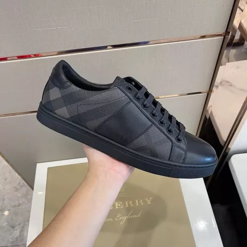 Replica Burberry Casual Shoes For Men #1303475 $72.00 USD for Wholesale