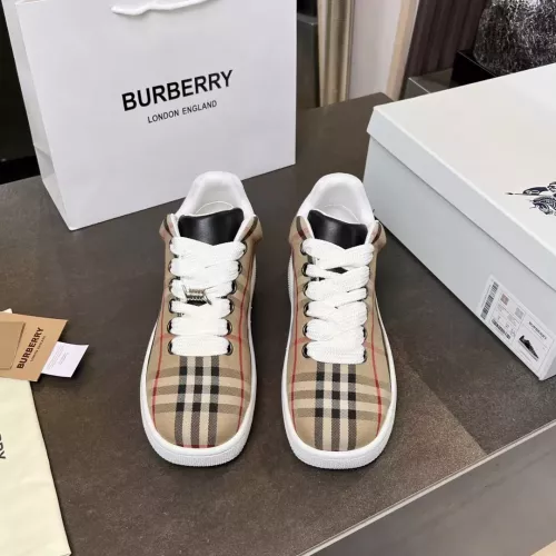 Replica Burberry Casual Shoes For Men #1303513 $105.00 USD for Wholesale