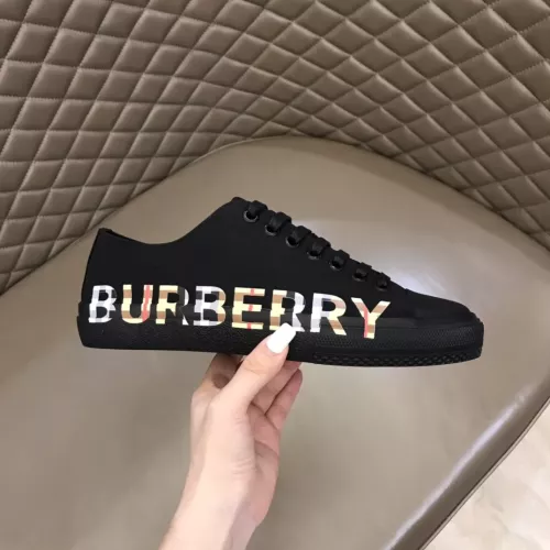 Replica Burberry Casual Shoes For Men #1303549 $82.00 USD for Wholesale