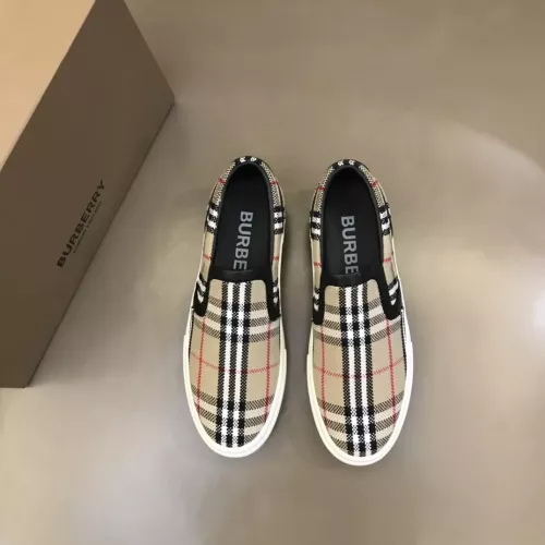 Replica Burberry Casual Shoes For Men #1303582 $76.00 USD for Wholesale