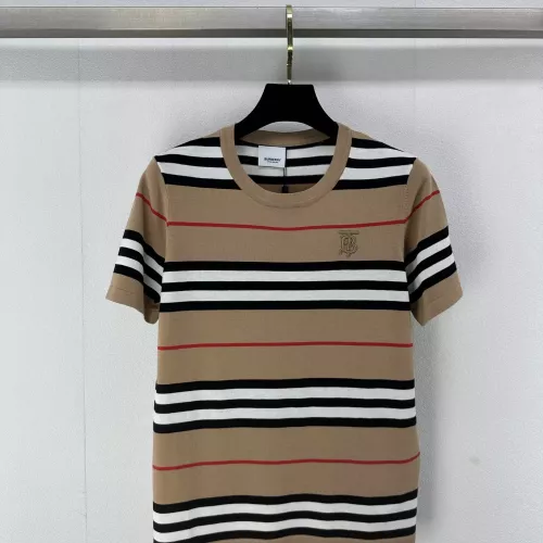 Burberry T-Shirts Short Sleeved For Women #1303889 $76.00 USD, Wholesale Replica Burberry T-Shirts