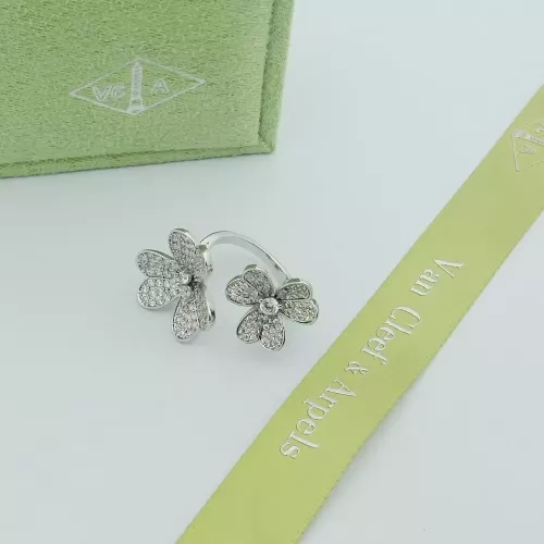 Van Cleef &amp; Arpels Rings For Women #1311415 $27.00 USD, Wholesale Replica Van Cleef &amp; Arpels Rings