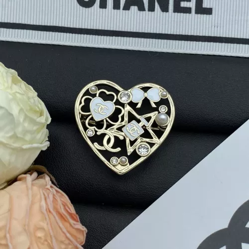 Chanel Brooches For Women #1311677 $25.00 USD, Wholesale Replica Chanel Brooches