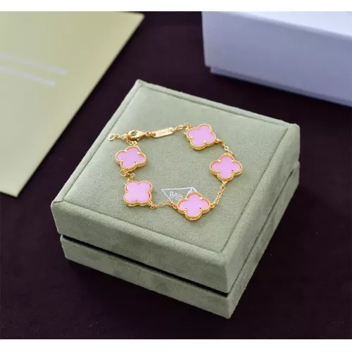 Van Cleef &amp; Arpels Bracelets For Women #1313593 $22.00 USD, Wholesale Replica Van Cleef &amp; Arpels Bracelets