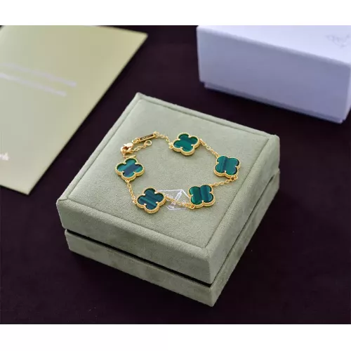 Van Cleef &amp; Arpels Bracelets For Women #1313603 $22.00 USD, Wholesale Replica Van Cleef &amp; Arpels Bracelets