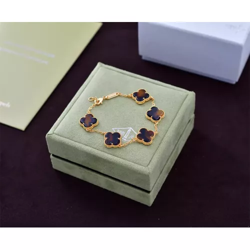 Van Cleef &amp; Arpels Bracelets For Women #1313605 $22.00 USD, Wholesale Replica Van Cleef &amp; Arpels Bracelets