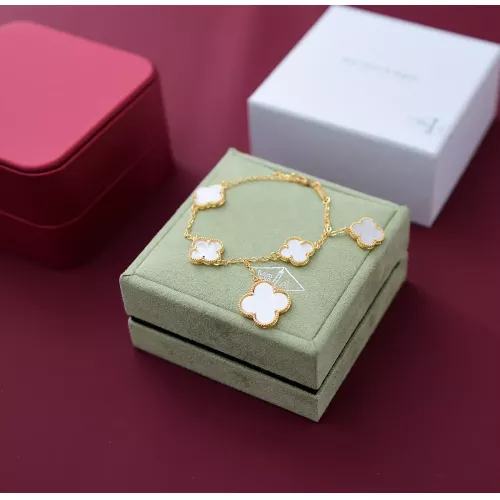 Van Cleef &amp; Arpels Bracelets For Women #1313646 $22.00 USD, Wholesale Replica Van Cleef &amp; Arpels Bracelets