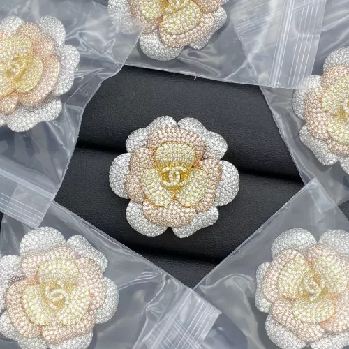 Chanel Brooches For Women #1314002 $29.00 USD, Wholesale Replica Chanel Brooches
