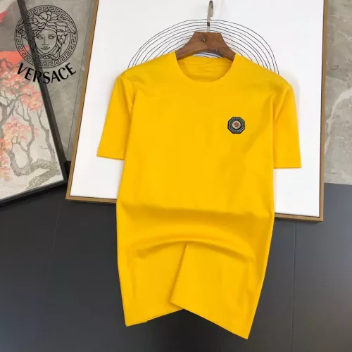 Versace T-Shirts Short Sleeved For Unisex #1314422 $25.00 USD, Wholesale Replica Versace T-Shirts