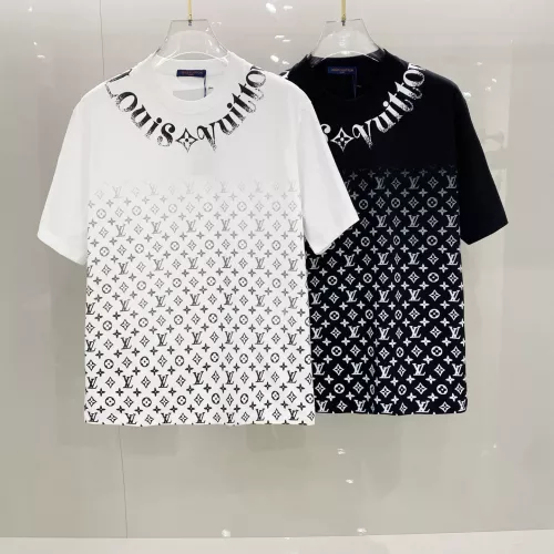 Replica Louis Vuitton LV T-Shirts Short Sleeved For Unisex #1315242 $42.00 USD for Wholesale